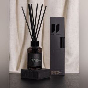James Street Co. Winter Woodland Reed Diffuser